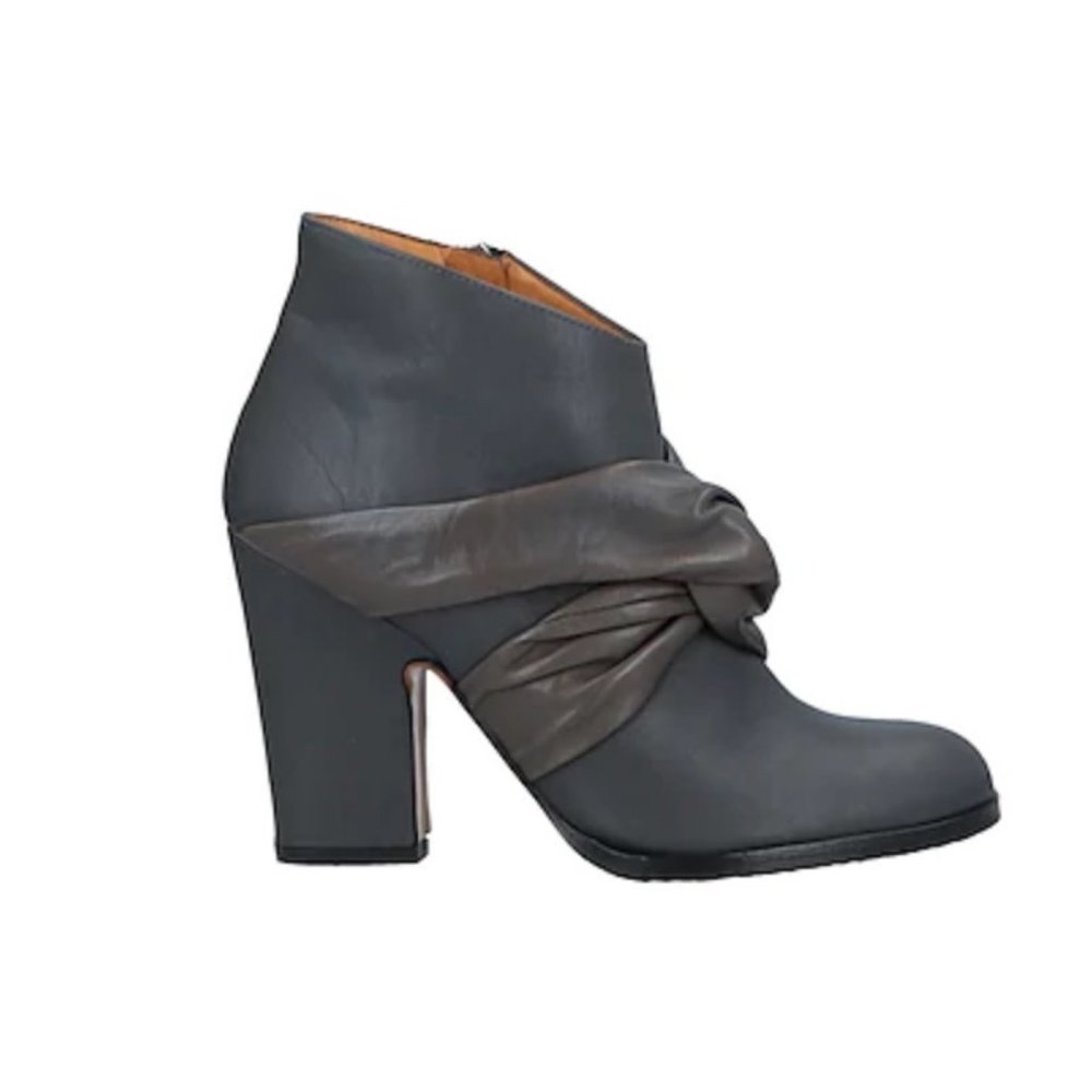 NIB Audley gray leather ankle boots 7.5-8